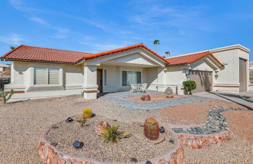 Lake Havasu City Casa | Fully Furnished Poolside Oasis 5 Mi to Lake Havasu