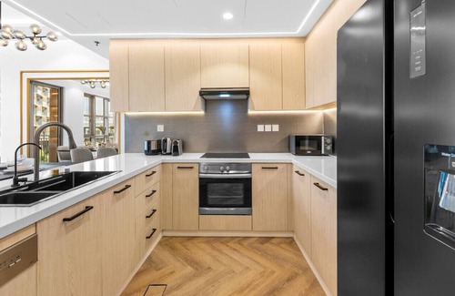 Downtown Dubai Apartamento | Fully refurbished 2bedroom Steps from Burj Khalifa