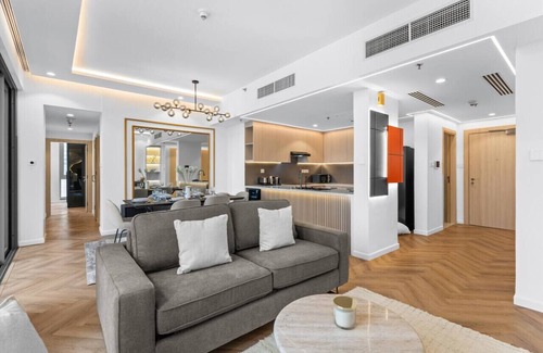 Downtown Dubai Apartamento | Fully refurbished 2bedroom Steps from Burj Khalifa