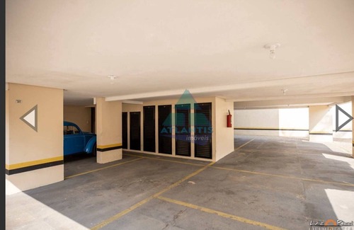 Umuarama Apartamento | Fully refurbished penthouse apartment. With private pool.