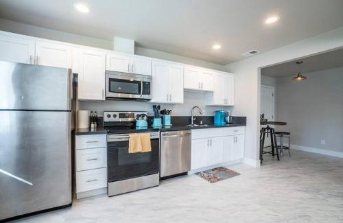Carmichael Casa | FULLY REMODELED HOME WITH SERENITY