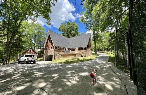Rock Harbor Casa | Fully Remodeled Lakefront Home with a Dock