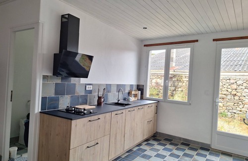 La Chapelle-Palluau Casa | Fully renovated country house 4 paws welcome!