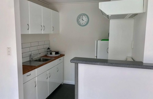Dunedin City Centre Apartamento | Villa de la ciudad totalmente renovada con 2 amplios dormitorios.
