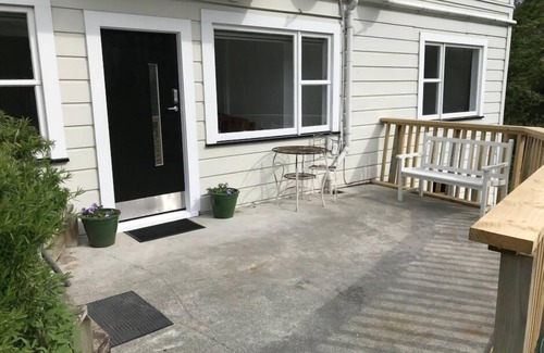 Dunedin City Centre Apartamento | Villa de la ciudad totalmente renovada con 2 amplios dormitorios.