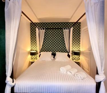 Le Castellet Chalet De Esquí | Fully renovated Chalet privatif suite romantique love balneo