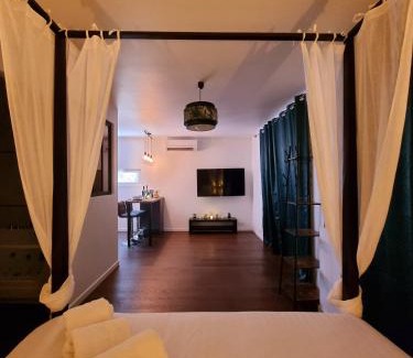 Le Castellet Chalet De Esquí | Fully renovated Chalet privatif suite romantique love balneo