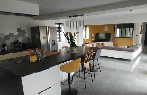 Bourlens Casa | Fully renovated farmhouse in a quiet location