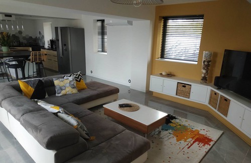 Bourlens Casa | Fully renovated farmhouse in a quiet location