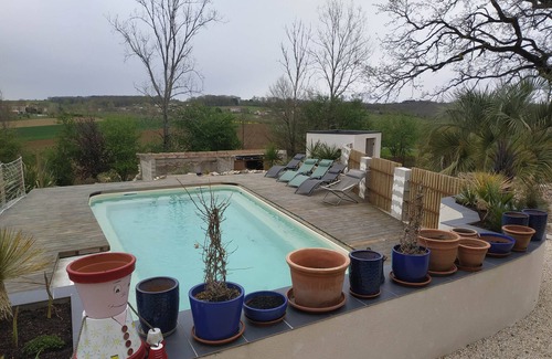 Bourlens Casa | Fully renovated farmhouse in a quiet location