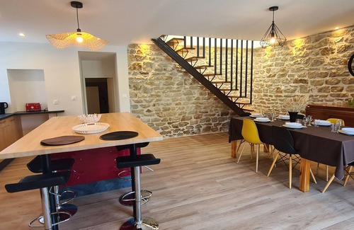 Combrit Casa | Fully renovated house, garden & terrace 5mn from the beach, underfloor heating