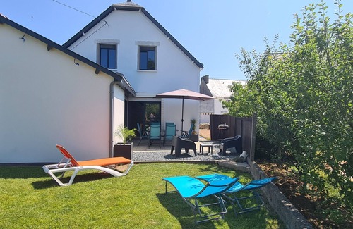 Combrit Casa | Fully renovated house, garden & terrace 5mn from the beach, underfloor heating