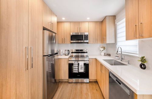 Smythe Park Casa | Fully renovated house in Toronto