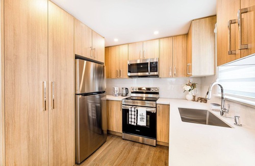 Smythe Park Casa | Fully renovated house in Toronto