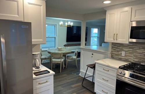 Delavan Lake Casa | Fully renovated lake front home on Delavan’s North Shore
