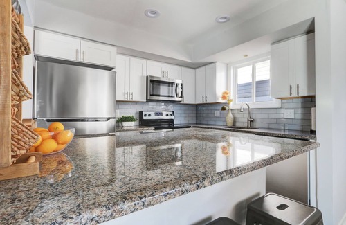 Townsend's Inlet Casa | Completamente renovado! Vistas al mar! Bloque de playa!