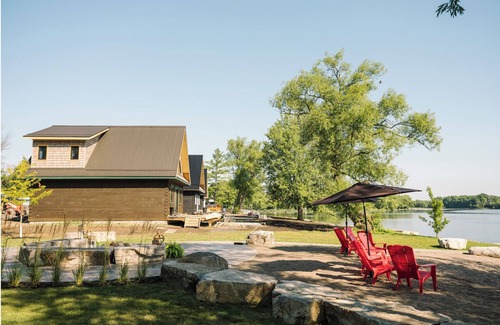 Trent Hills Cabina | Fully Renovated original Percy Boom Haven cabin.