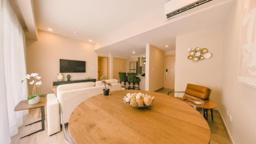 Downtown Santo Domingo Apartamento | Fully Serviced Apartment at Regatta Living II - 703