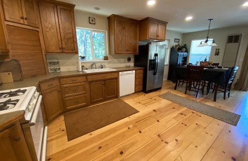Mi-Wuk Village Cabina | ¡NUEVO LISTADO! The Knotty Pine Cabin 1 hora a Yosemite - 20 minutos a Pinecrest.