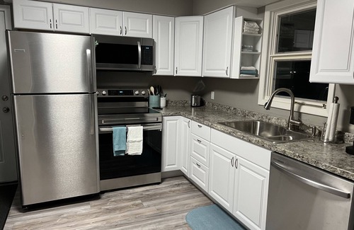 Great Falls Casa | Fully updated duplex across from the park with walking trail!