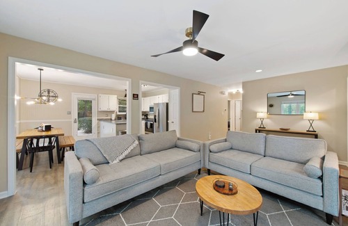 Waxhaw Casa | FullyFenced/PetFriendly/BBQ/Fire-pit/DT-Waxhaw/The Bowl-20Mins/Waverly-12Mins