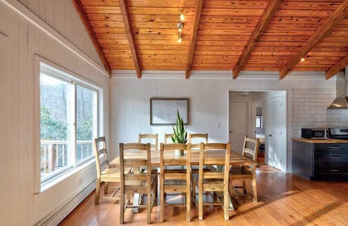 Roscoe Chalet De Esquí | Fulton House - Family Friendly Lodge in Roscoe