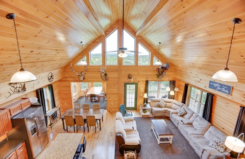 Warfordsburg Cabina | ★ Ver 4 Estados desde la cubierta ★ Capacidad 16 + ★ ★ 210 acres