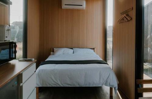 Fuxing Apartamento | Fulu Dragon Boat Camping House 2 by Tiny Away