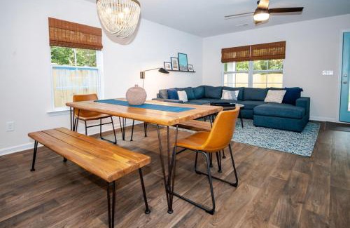 Columbia Apartamento | Fun 4BD w 75 inch TV