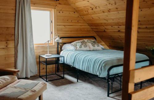 Wasilla Chalet De Esquí | Fun Alaska Log Cabin on Wooded Property!