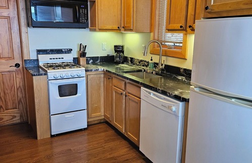 St Croix Falls Cabina | Fun cabin on Deer Lake in delightful Saint Croix Falls with dock. Sleeps 6.