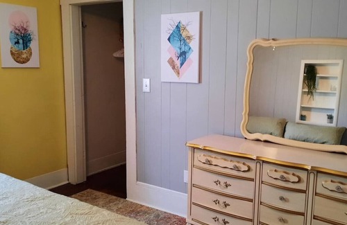 La Grande Casa | Fun downtown home for exploring La Grande