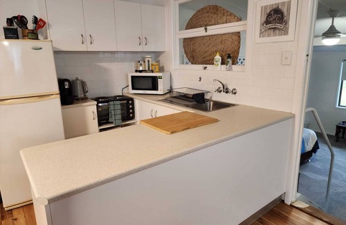 Tweed Heads Casa | Fun family escape! A stone's throw from the Tweed river & Coolie's beaches near.