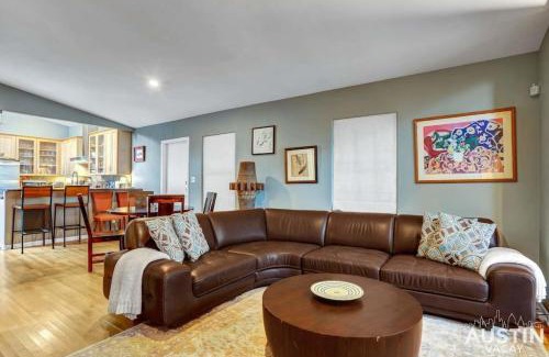 Bryker Woods Casa | Fun For the Whole Family - Easy Access to Downtown