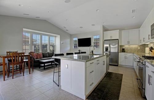 Ivey Ranch - Rancho Del Oro Casa | Fun In The Sun 2 Bed 2 Bath Home