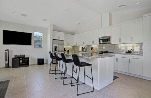 Ivey Ranch - Rancho Del Oro Casa | Fun In The Sun 2 Bed 2 Bath Home