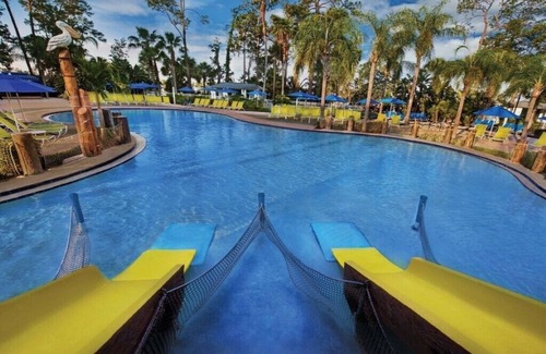 Florida Central Atlantic Coast Villa | Resort orientado a la diversión con piscina temática pirata en el Marriott Harbour Lake Resort