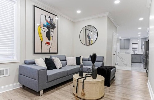 Camden Casa | Fun, Stylish, Pool table, Darts