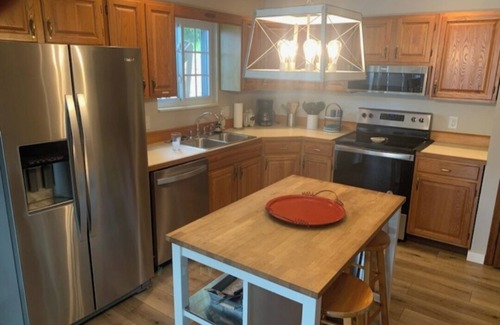 Linn Creek Casa | Fun times in Osage Beach - 3 bedroom house in Racetrack Cove
