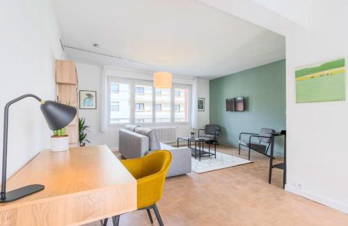 Fives Apartamento | Functional 2 bedroom apartment