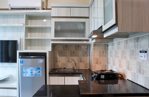 Kayu Putih Apartamento | Functional 2Br At Tifolia Apartment