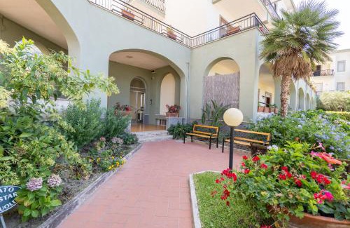 Quartiere XXIV Don Bosco Apartamento | Fundera Mare Apartment
