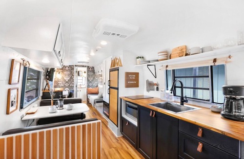 Sequim Casa | Fungalow · The Fungalow: Vintage Trailer with Modern Comfort
