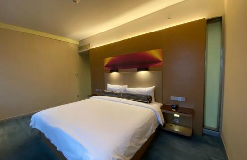Zhengdong New Area Hotel | Funiu Mountain Hotel