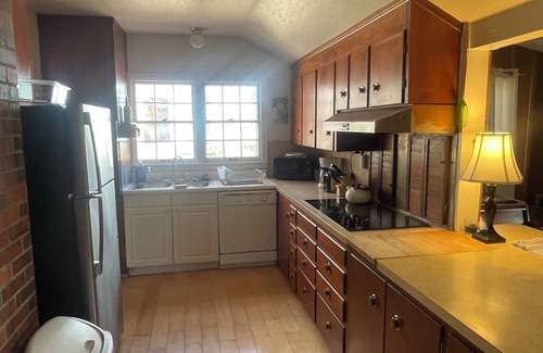 Laramie Casa | Funky and Charming Home!