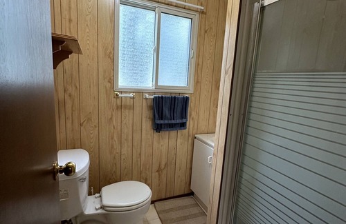 Grand Beach Cabina | Funky Cabin in Grand Beach provincial park