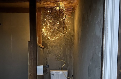 Terlingua Otro | Funky, cute, artys, snug. The ‘Love It’ room. 21 mins drive to Ghost town.