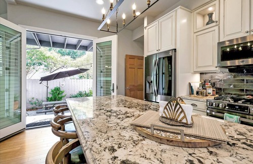 Beach Hill - Beach Flats Casa | FUNTASTIC beachhouse by boardwalk w EV charger!