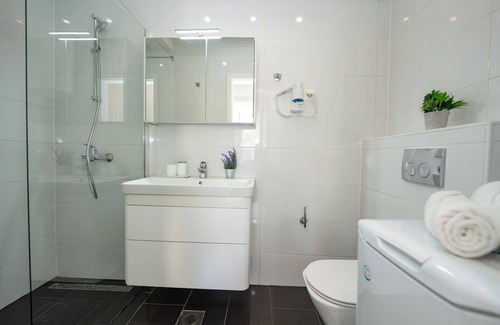 Novalja Casa | Funtastic Pool Villa Apartments