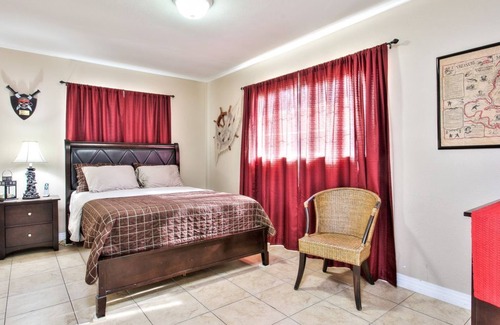 Hermosa Village Casa | Funtierland + Atlantis + Camina a Disney + Piscina privada!